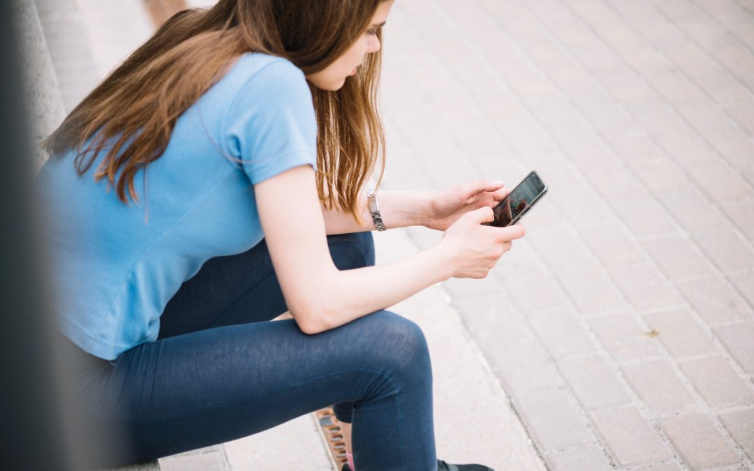 Guida minori online: una guida gratuita per capire il mondo online dei ragazzi